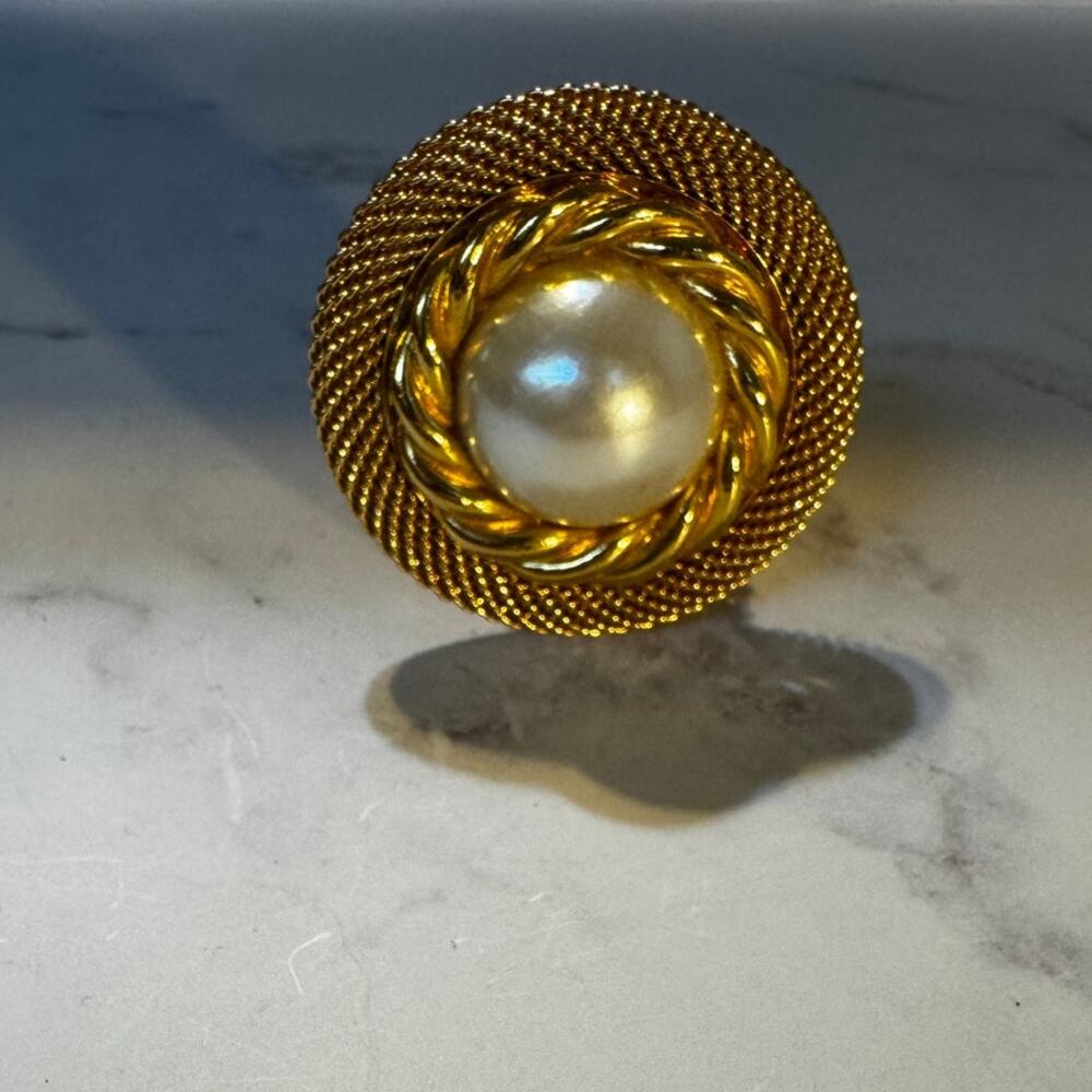 Vintage Round Faux Pearl Cabochon Scarf Clip - Picture 4 of 5